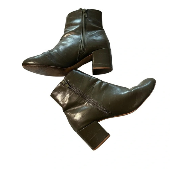 Urban Outfitters women's size 7 military green ankle boots - Picture 7 of 7